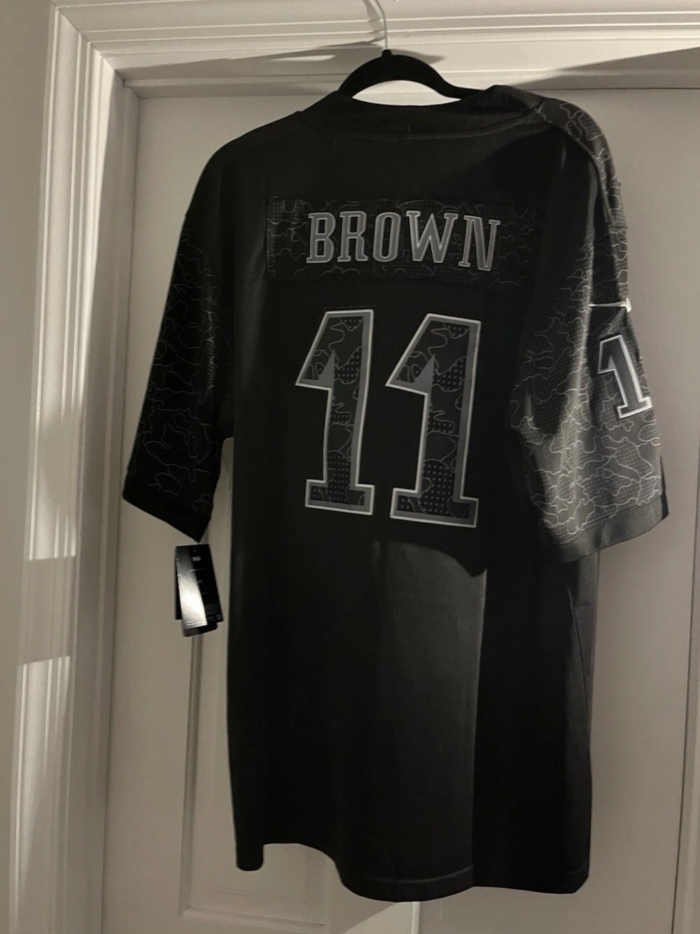 AJ Brown Large Jersey. Philadelphia Eagles 🦅  Black camouflage with tags